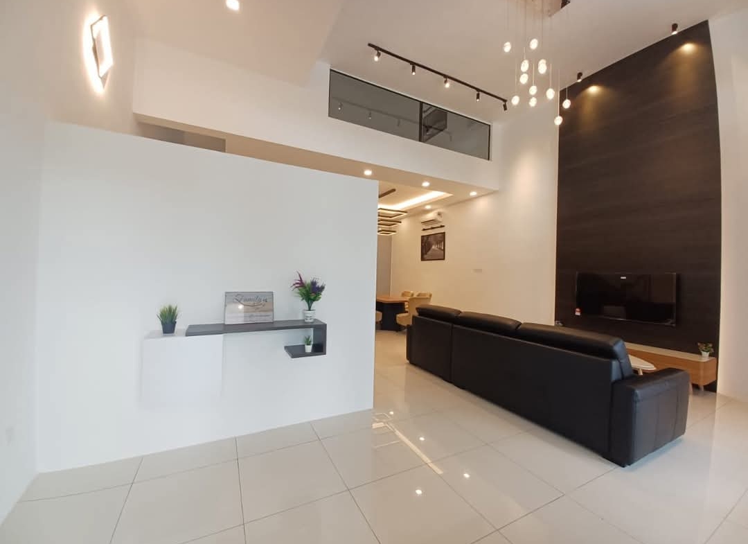 Luxury 2-Storey House at Sunland, Jalan Kuala Kangsar – Spacious Built-Up 2,338 to 2,558 sqft, Prime Location in Ipoh