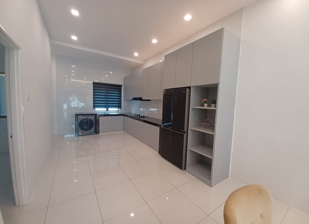 Luxury 2-Storey House at Sunland, Jalan Kuala Kangsar – Spacious Built-Up 2,338 to 2,558 sqft, Prime Location in Ipoh