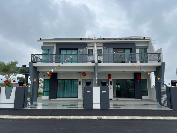 Double Storey House for Sale in Ipoh, Lahat