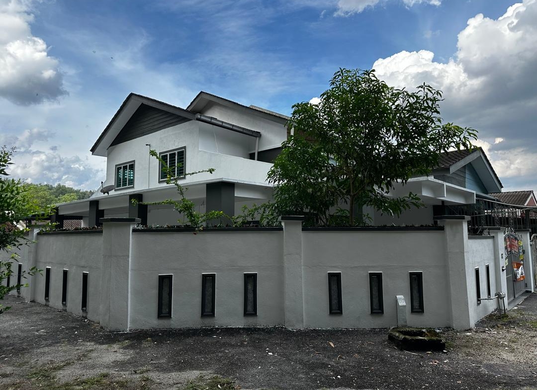 Taman Arkid Menglembu Corner House