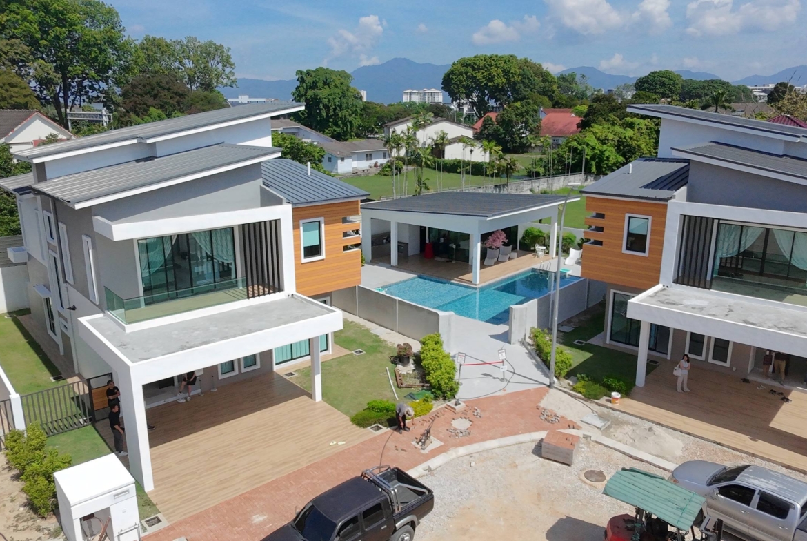 Freehold Bungalow Thompson Prestige Ipoh House